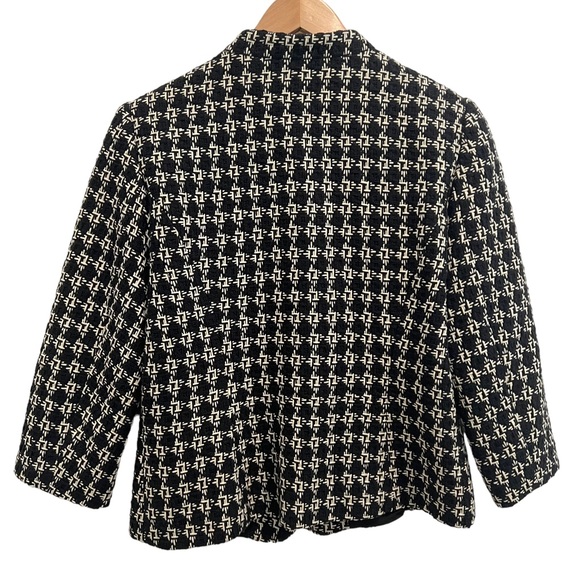 Banana Republic Tweed Blazer - Picture 5 of 7